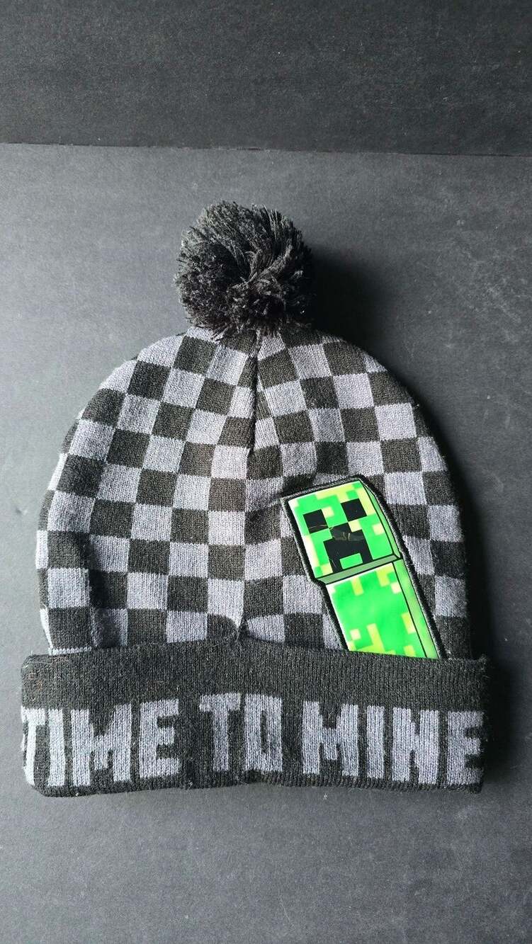 Minecraft Beanie Hat Boys One Size Black Check Creeper Time To Mine Pom Knit